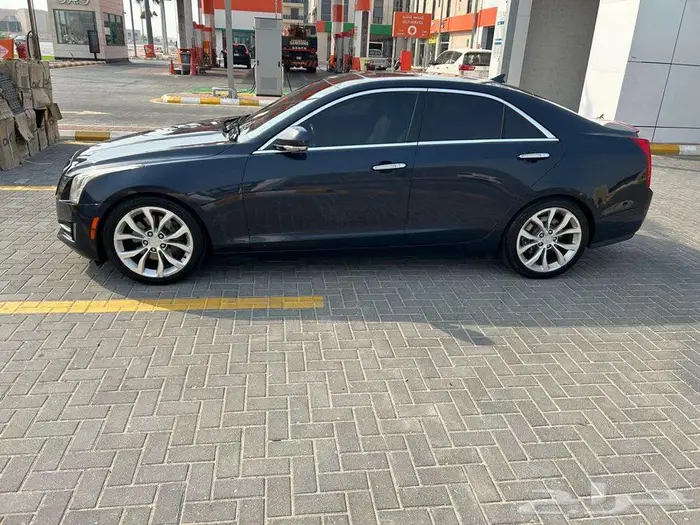 كاديلاك ATS 2017 0