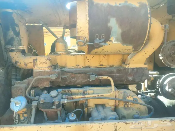 شيول 930 كاتربيللر سنه الصنع 1979 للبيع 10