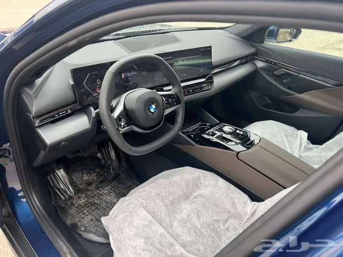 BMW 520i 2025 استلام فوري سعر مميز 22