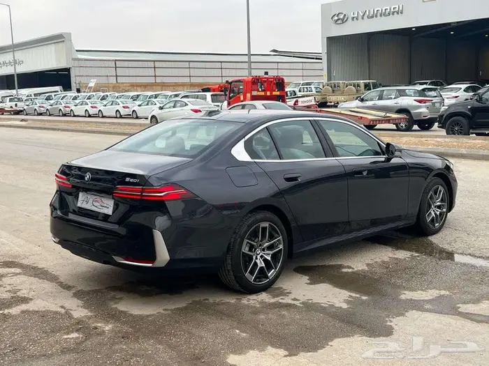 BMW 520i 2025 استلام فوري سعر مميز 37