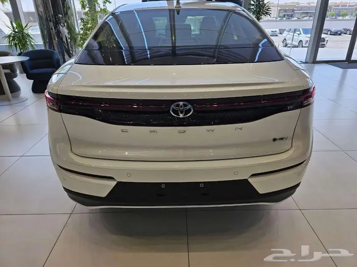 تويوتا كراون بريميوم 2026 5