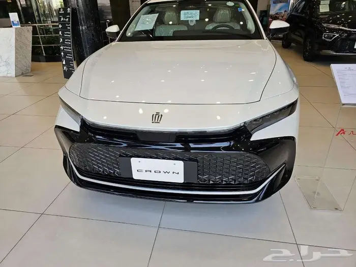 تويوتا كراون بريميوم 2026 1