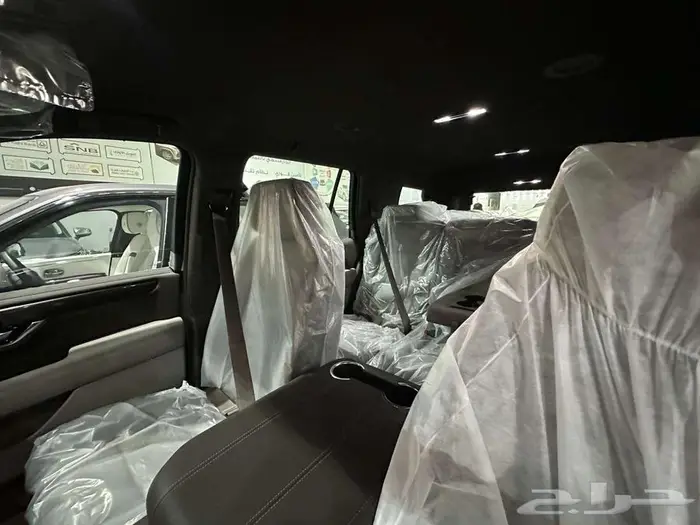 جمس يوكون 2025 اسود بدون دبل خليجي YUKON 16