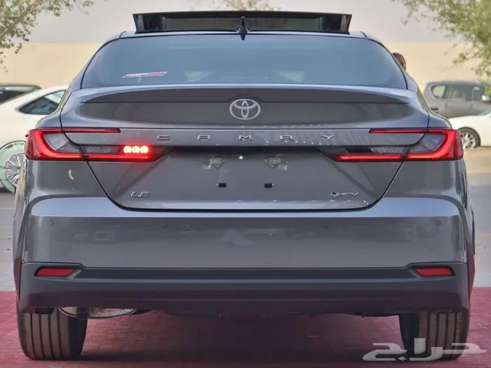 تويوتا كامري LE هايبرد 2025 سعودي مبيعات البنوك 5