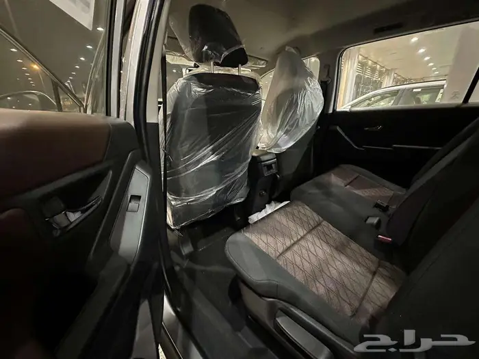 تويوتا انوفا جي ال بنزين 2026 1