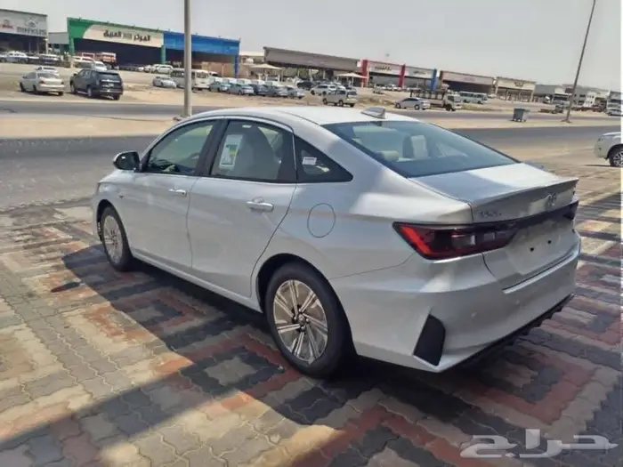 تويوتا يارس نص فل 2026 واي بلس سعودي 10