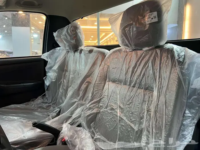 ايسوزو D-Max غمارة موديل2025 لدى خالد للسيارات 5