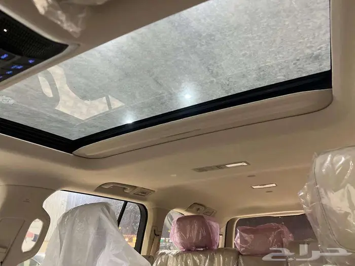 تتوفر لاندكروزر GXR بنزين - وديزل 2025 بالنقد والتقسيط 9