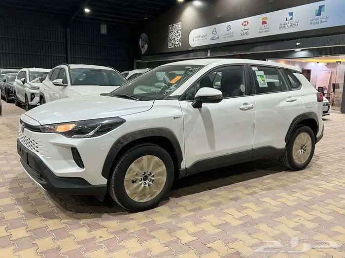 كورولا - كروس - 2025 - LE ستاندر - سعودي 8