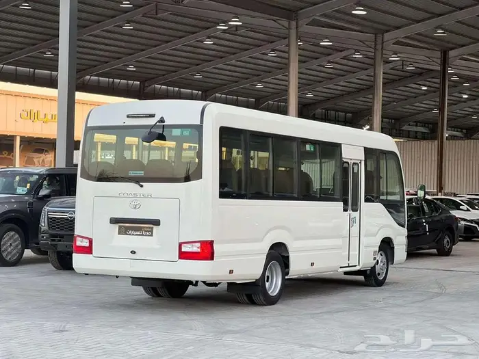 باص تويوتا كوستر 23 راكب 2025 ديزل جير عادي فطيم CC 4000 3