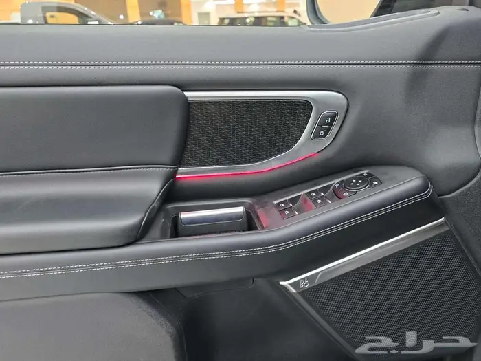 فورد اكسبيدشن بلاتنيوم ستيلث 2025 8