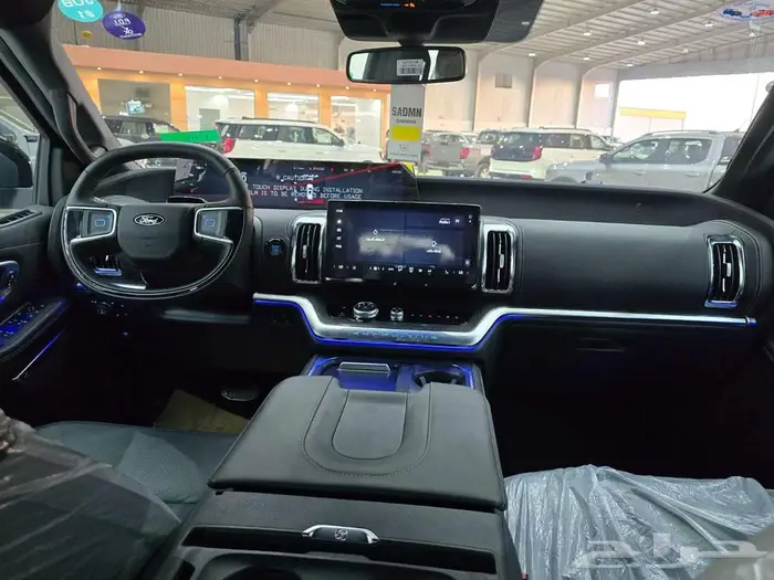 فورد اكسبيدشن بلاتنيوم ستيلث 2025 11