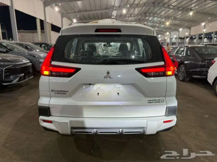 متسوبيشي اكسبندر كروس فل كامل موديل 2025 باقل سعر كاش واقساط 5