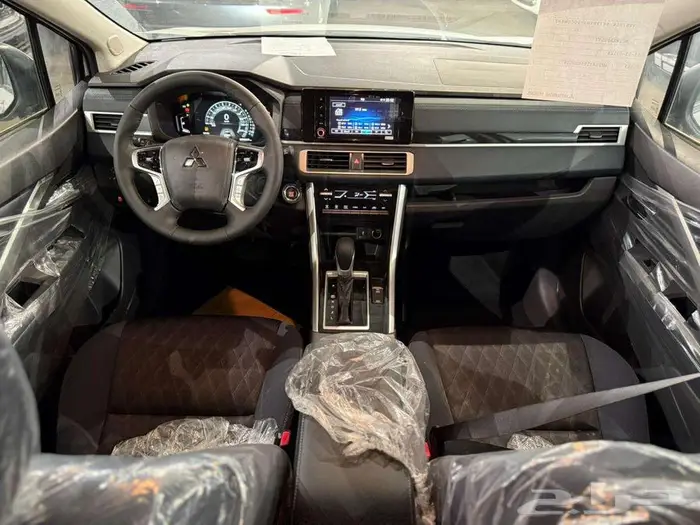 متسوبيشي اكسبندر كروس فل كامل موديل 2025 باقل سعر كاش واقساط 13