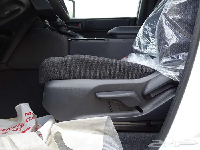 تويوتا برادو TXL1 بنزين 2025 11