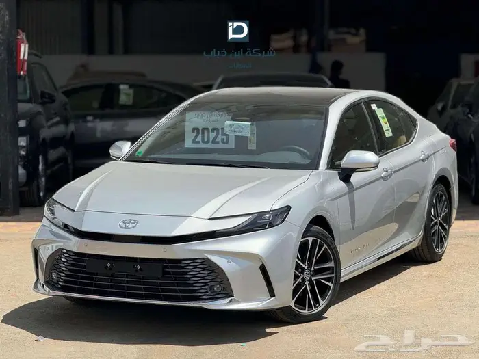تويوتا كامري قراندي خليجى2025 لدى ابن ذياب اقل سعر 6