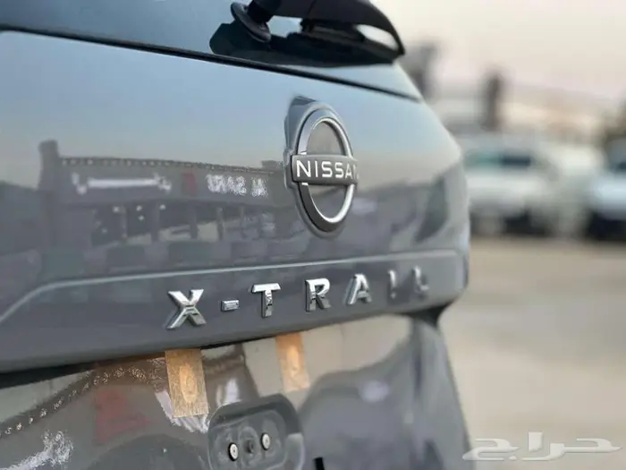 نيسان اكس تريل ستاندر دبل 5 مقاعد 2024 4