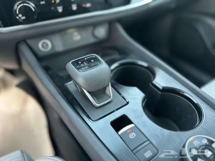 نيسان اكس تريل ستاندر دبل 5 مقاعد 2024 10