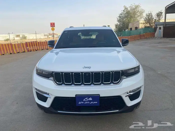 جيب جراند شيروكي 2023 ليمتد 0