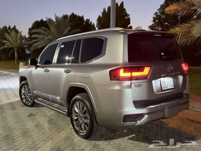 تويوتا لاندكروز VX-R فل كامل سعودي عبداللطيف ج Land-Cruiser 3