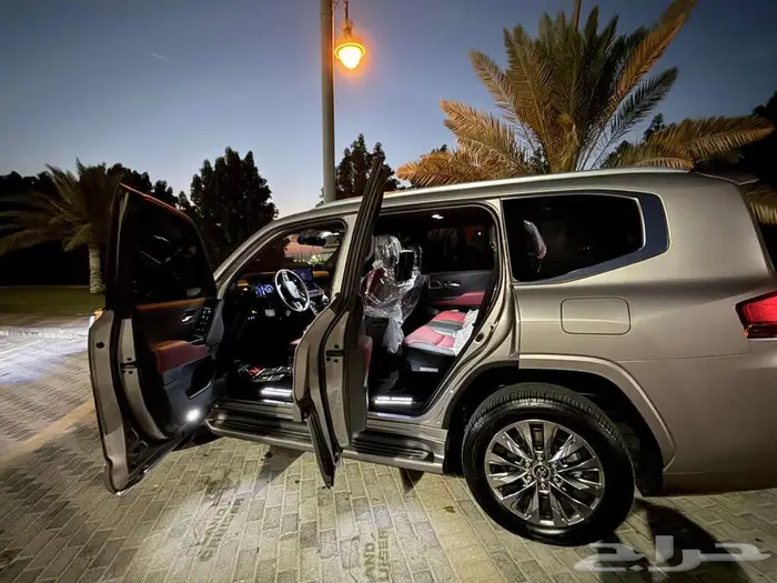 تويوتا لاندكروز VX-R فل كامل سعودي عبداللطيف ج Land-Cruiser 6