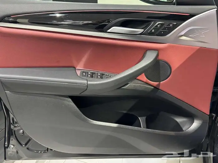 بي ام دبليو X4-2025 جديد 4