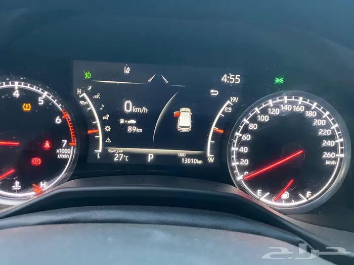 تويوتا لاند كروزر VXR موديل 2024 عداد 13 الف كم 11