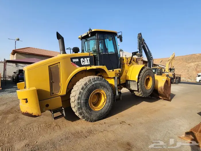 شيول كتربلر 966H موديل 2015 معرض رواد المعدات 7