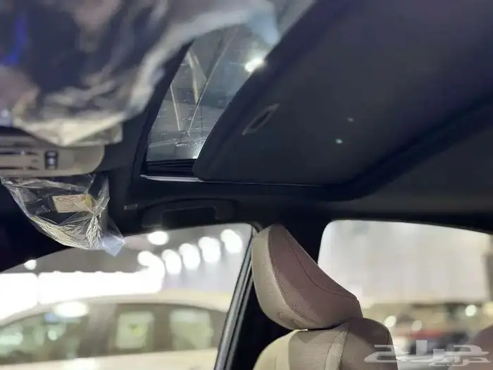 تويوتا كامرى LE بنزين موديل 2025 14