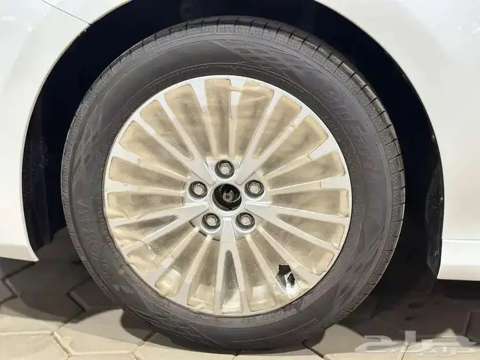 تويوتا كامرى LE بنزين موديل 2025 10