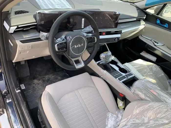 كيا k5 موديل 2026 ستاندر 10