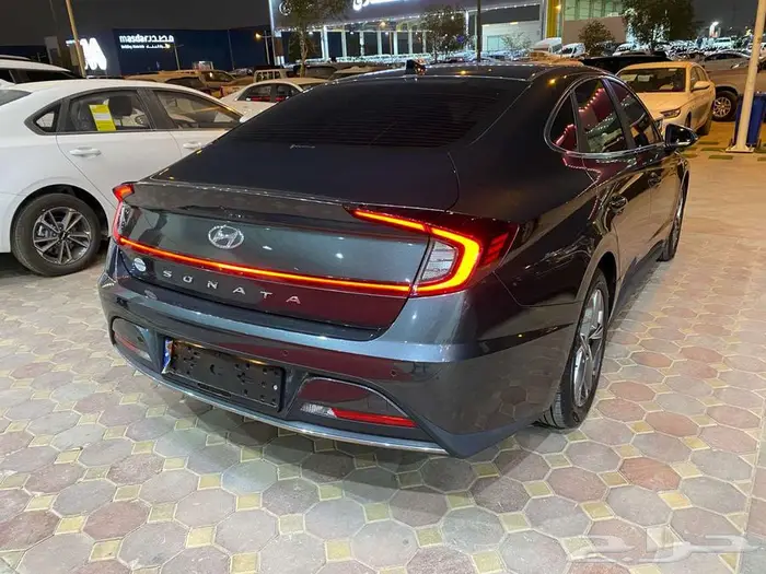 هيونداي سوناتا 2021 مستورد بنزين شاشة كاميرا نقاط عمياء 5