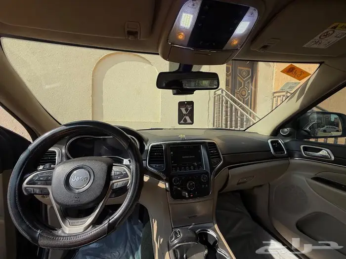 جراند شيروكي V8 ليمتد 2014 4