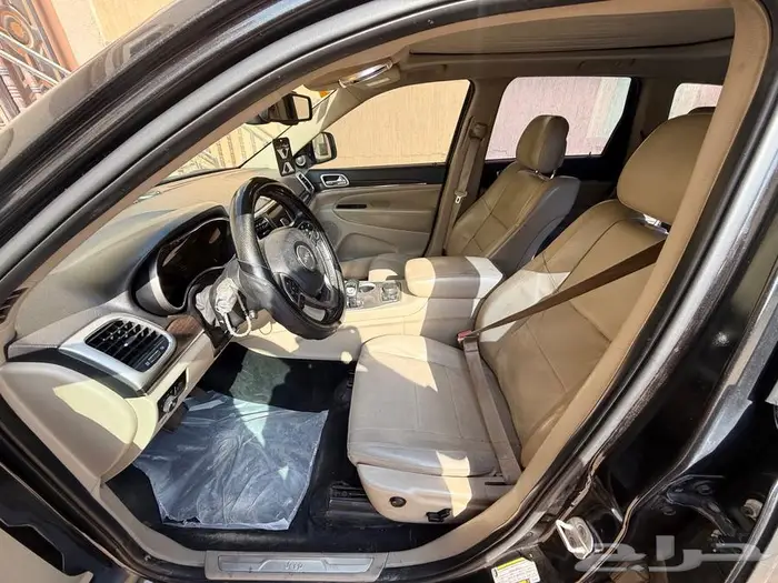 جراند شيروكي V8 ليمتد 2014 9