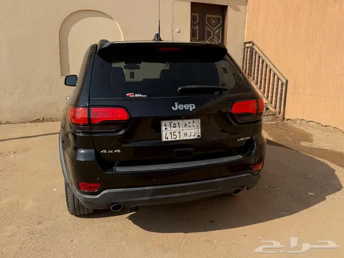 جراند شيروكي V8 ليمتد 2014 3