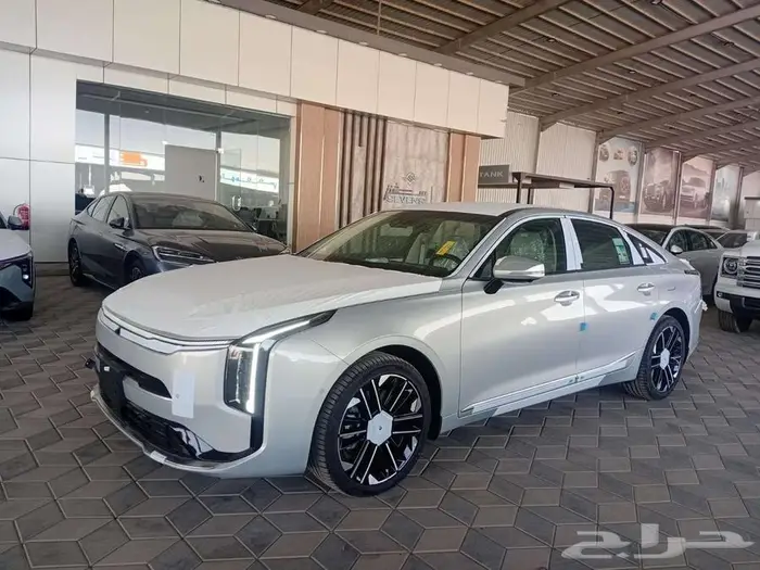 كيا K8 - GLS TOP ماكينة 3.5 موديل 2026 3
