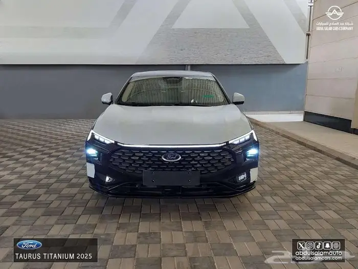 فورد توروس - تيتانيوم بنزين 2025 - كاش واقساط 0