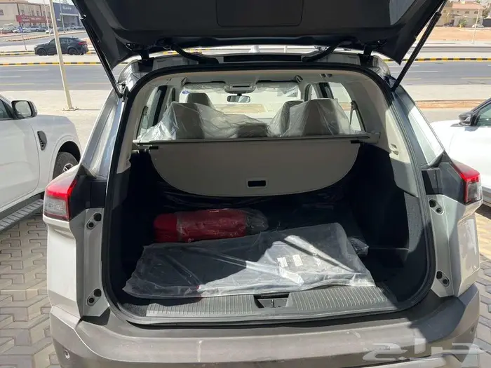 نيسان اكس تريل اقل سعر 8