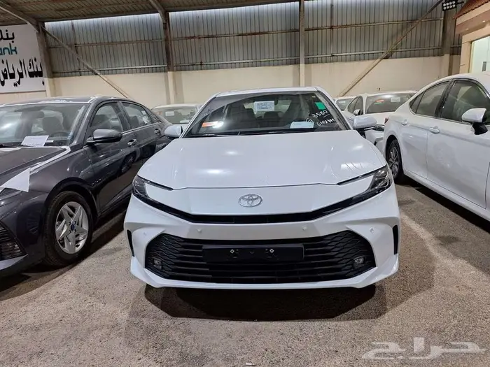 تويوتا كامري 2.5 إل إي 2025 بنزين كاش وتقسيط بنوك 2