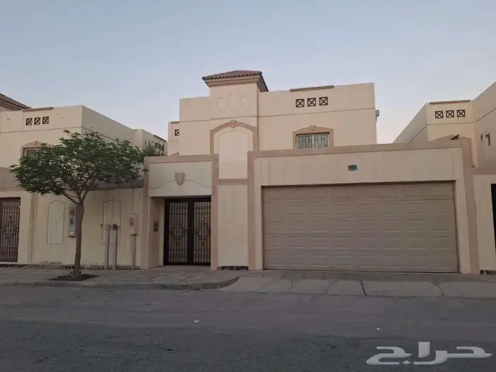 فيلا للبيع جاهزة لسكن جلموده تايب 2 0