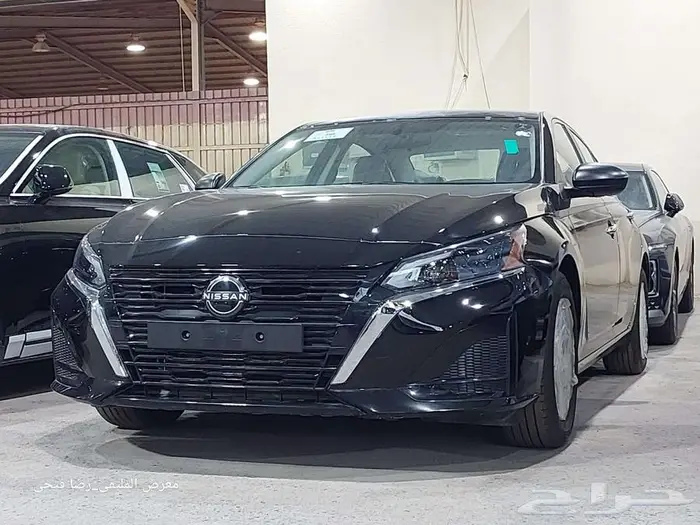 نيسان _ التيما _ ( استاندر ) 2025 _ لون مميز 7