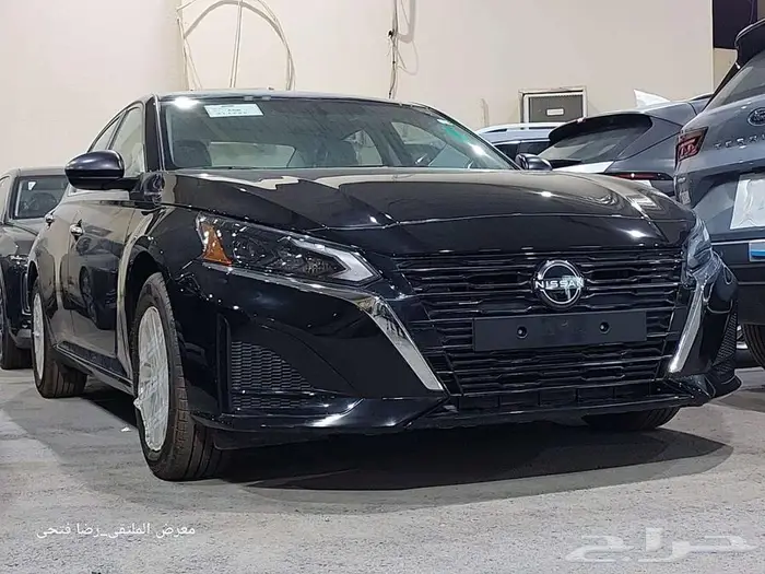 نيسان _ التيما _ ( استاندر ) 2025 _ لون مميز 5