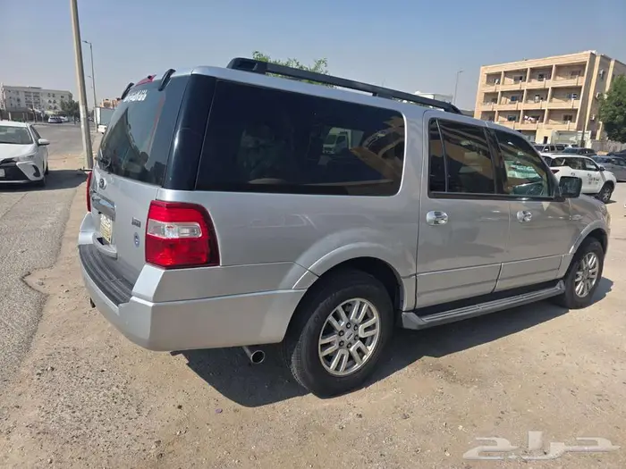 Ford Expedition XLT 2011  209 000km Origianl Piant 2