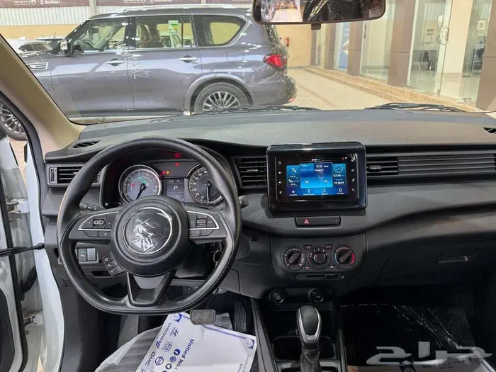 سوزوكي ارتيجا GL ستاندر 2025 8