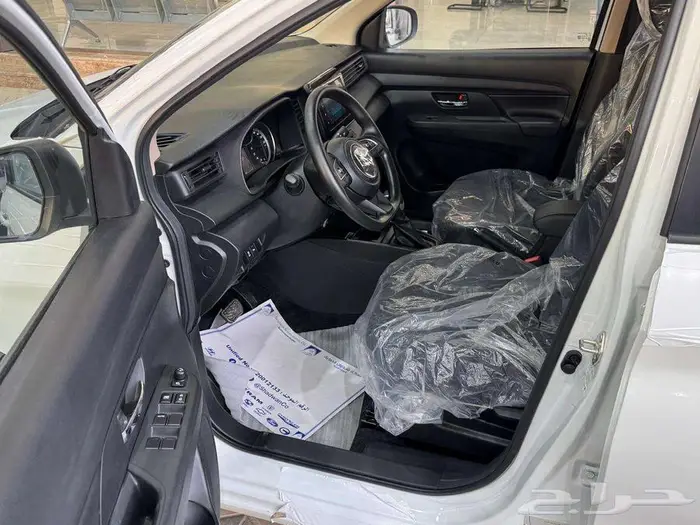 سوزوكي ارتيجا GL ستاندر 2025 7