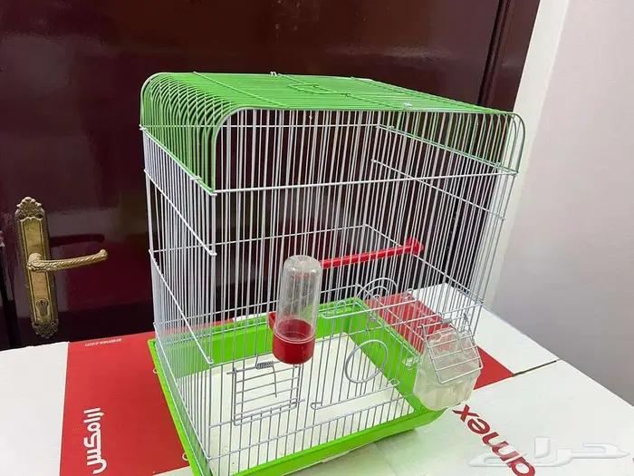أقفاص كبيرة وصغيرة للطيور والهامستر 1
