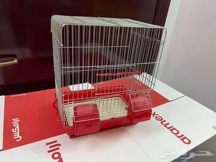 أقفاص كبيرة وصغيرة للطيور والهامستر 6