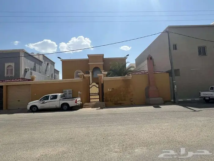 فيلا للبيع   حي الأمير سلطان بيشة 0