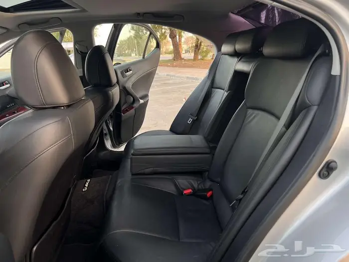 لكزس is 250 سته سلندر 2