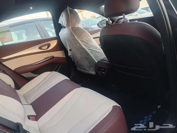 بي واي دي سيل 7 فل كامل 2026 سعر رمزي 3